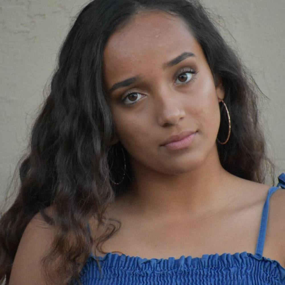 Meet your Posher, Irie